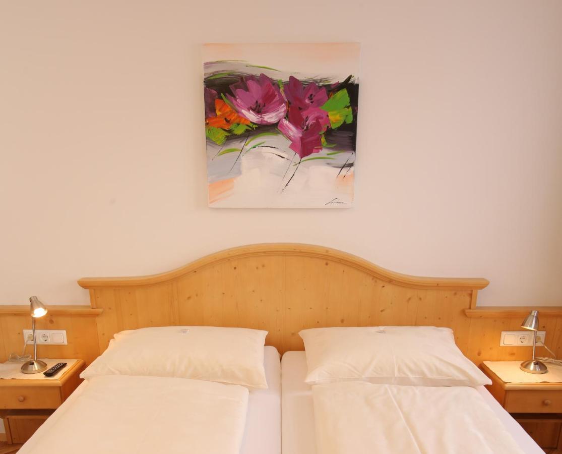 Bio-Bauernhof-Hotel Matlschweiger Lassing  外观 照片