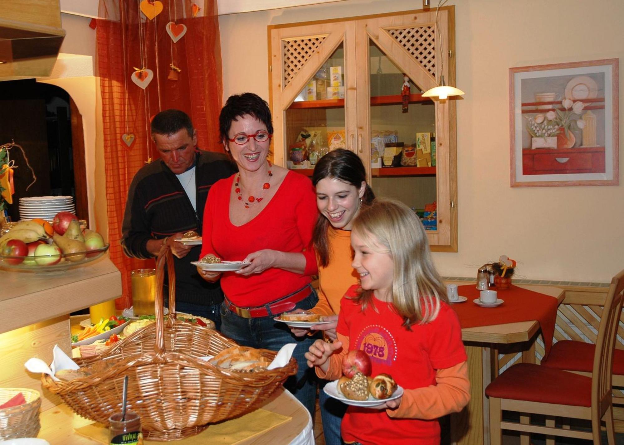 Bio-Bauernhof-Hotel Matlschweiger Lassing  外观 照片