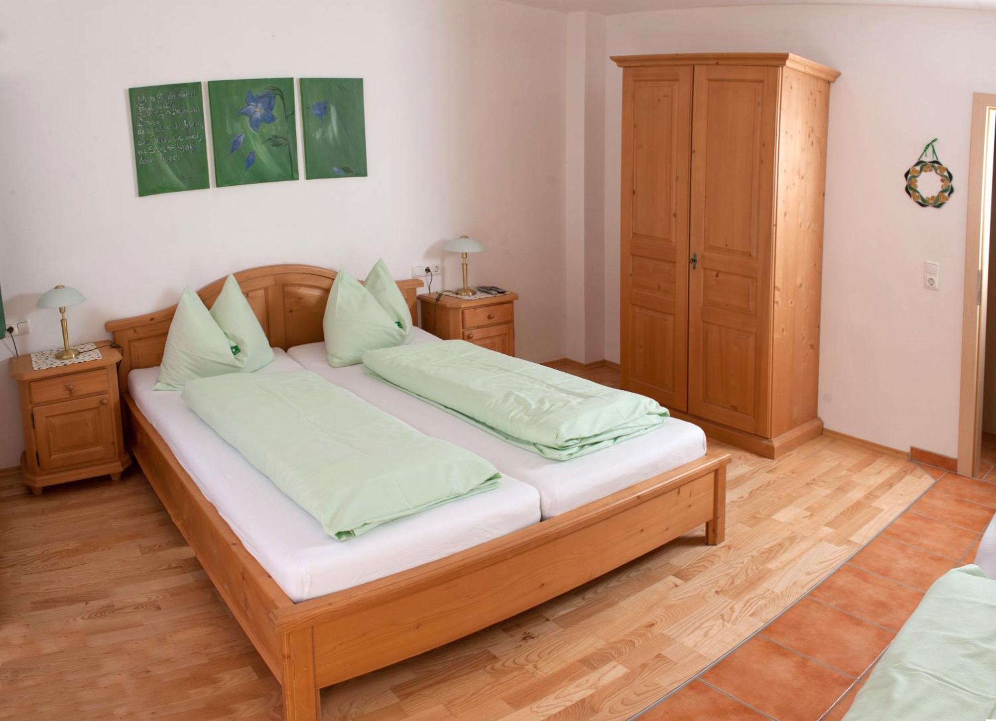 Bio-Bauernhof-Hotel Matlschweiger Lassing  外观 照片